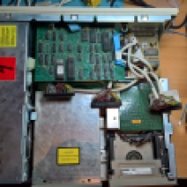 VAXstation 3100 With Top Drive Plate Removed Exposing RRD40 and TZ30